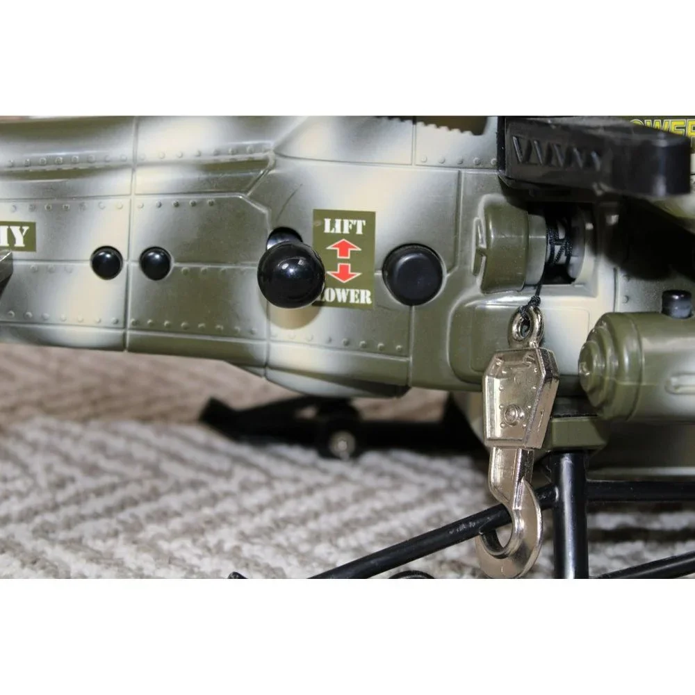 2001 GI Joe US Army Helicopter 2HQ-12w/Power Winch - Works! - Picture 8 of 13